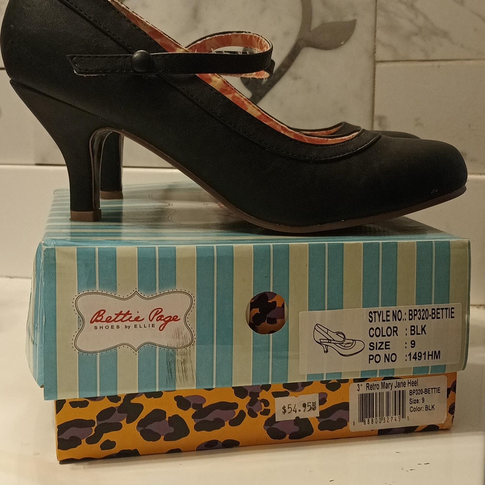Bettie page shoes by Ellie